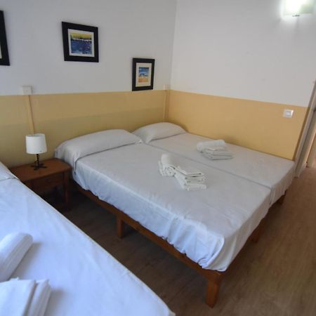 Rnet - Port Estrella 8 Villa Roses Kültér fotó