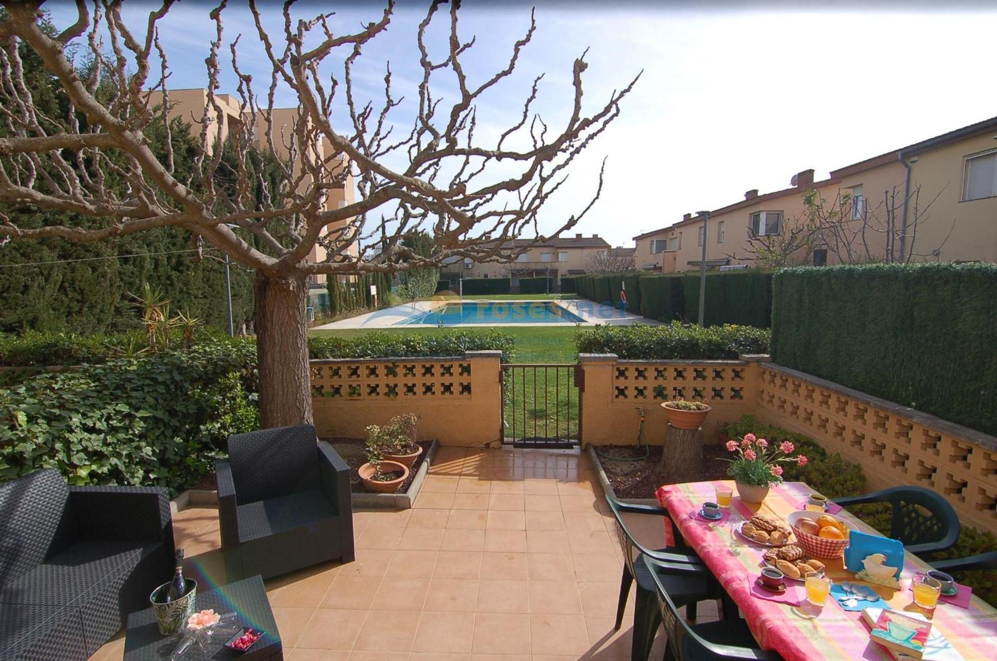Rnet - Port Estrella 8 Villa Roses Kültér fotó